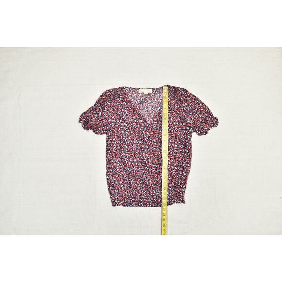 Michael Kors Women's Blouse Floral V-Neck Smocked Hem Top Regular Size M - Picture 4 of 8